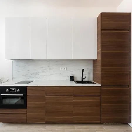 Days - Minimalist - Easy Access Apartamento *