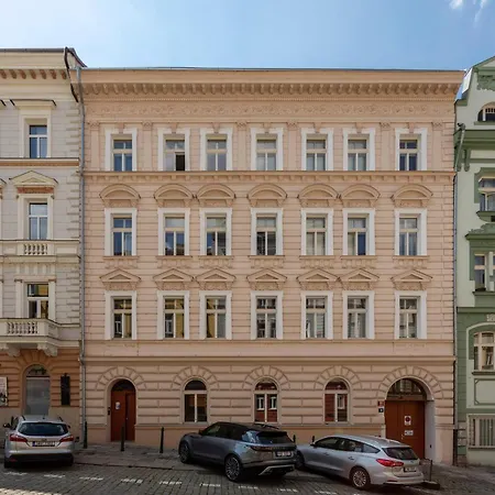 Days - Minimalist - Easy Access Apartment *